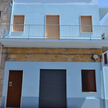 Romantic Attic On The Seafront Of * SantʼAntìoco